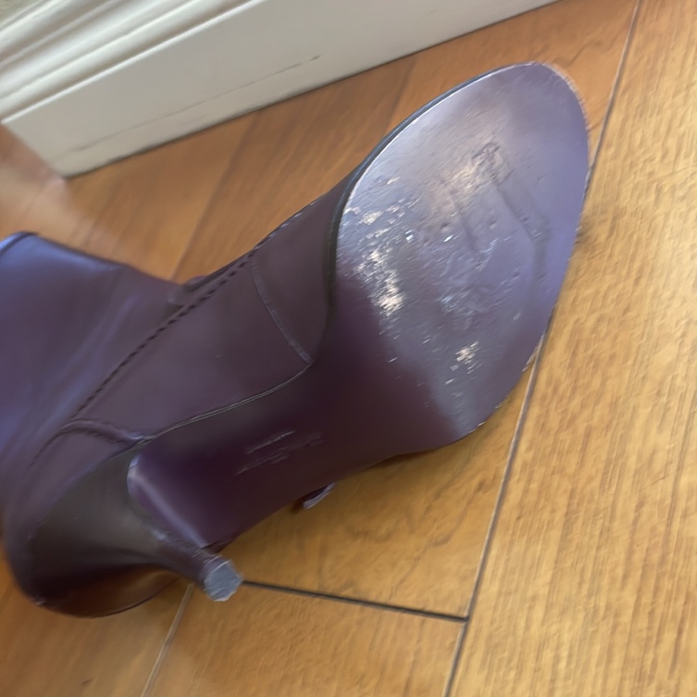 Ferragamo boots. - Picture 7 of 7
